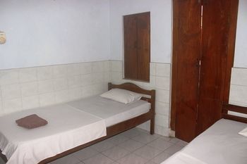 Serangan Inn 1 Падангбай Экстерьер фото